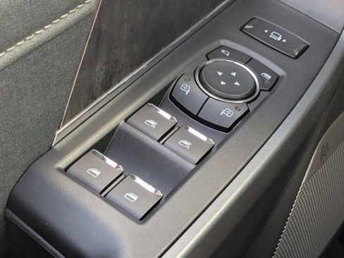 New 2026 Ford F350 Lariat w/ Black Appearance Package image 22