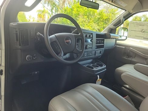 New 2025 GMC Savana 2500 Extended w/ Driver Convenience Package image 15