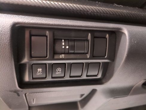 Certified 2023 Subaru Crosstrek 2.0i Premium image 18