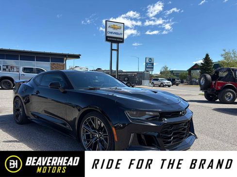 Used 2018 Chevrolet Camaro ZL1 RWD image 1