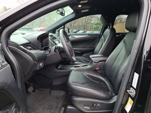Used 2019 Lincoln MKC Premiere AWD/4WD image 15