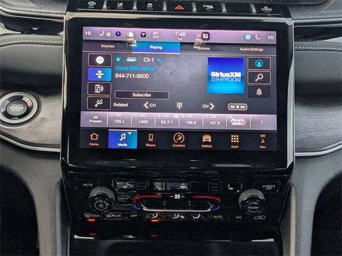 Used 2024 Jeep Grand Cherokee Limited 4xe image 20