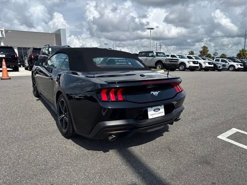 Used 2024 Ford Mustang Premium RWD image 3