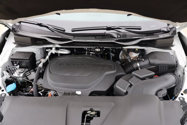 New 2026 Honda Odyssey Touring image 10