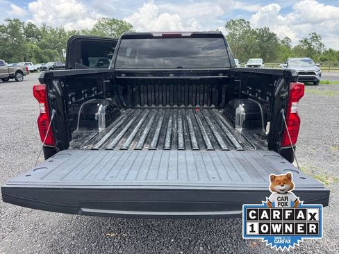 Used 2023 Chevrolet Silverado 1500 LT AWD/4WD image 32