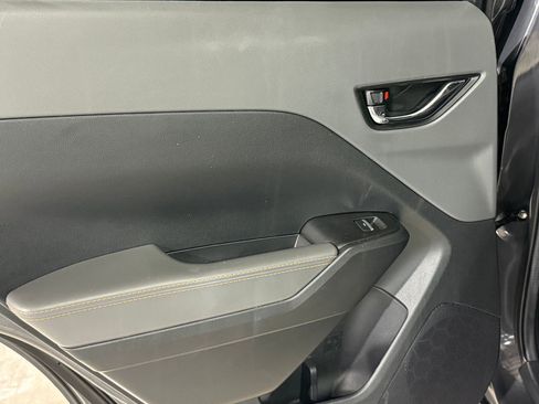 Used 2024 Subaru Crosstrek 2.5i Limited image 35