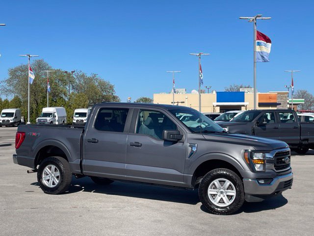 Used 2023 Ford F150 XLT AWD/4WD image 2