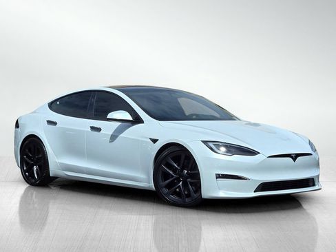 Used 2023 Tesla Model S Standard Range AWD/4WD image 2