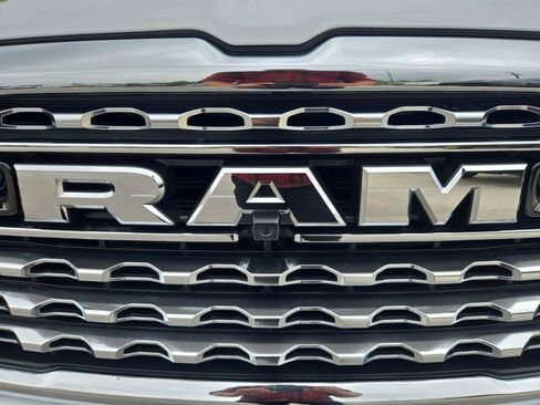 Used 2025 RAM 1500 Limited w/ Bed Utility Group AWD/4WD image 11