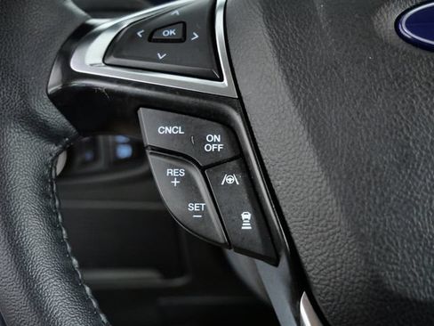 Certified 2023 Ford Edge SEL w/ Convenience Package AWD/4WD image 17