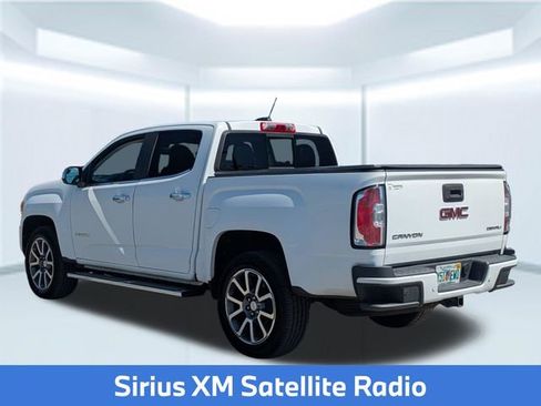 Used 2020 GMC Canyon Denali image 4
