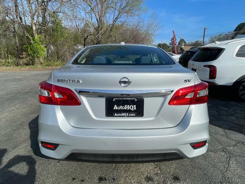 Used 2018 Nissan Sentra SV w/ Premium Package (P01) image 5