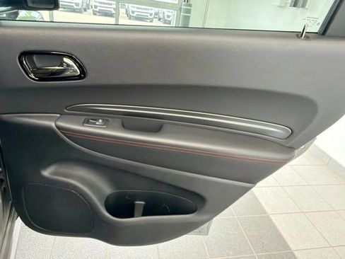 Used 2024 Dodge Durango GT AWD/4WD image 11