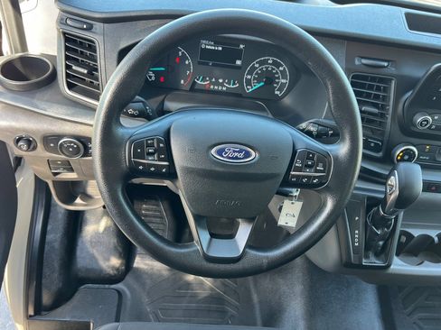 Certified 2025 Ford Transit 250 Low Roof w/ Exterior Upgrade Package RWD image 15