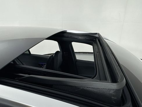 New 2026 Mercedes-Benz GLC 300 image 21