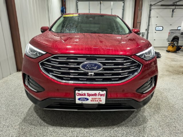 Used 2024 Ford Edge Titanium w/ Equipment Group 301A AWD/4WD image 3