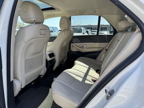 Used 2020 Mercedes-Benz GLE 350 4MATIC image 16