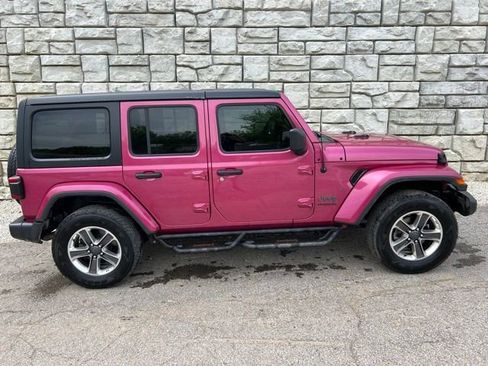 Certified 2021 Jeep Wrangler Unlimited Sahara w/ Dual Top Group AWD/4WD image 6