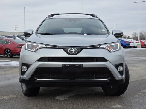 Used 2018 Toyota RAV4 XLE image 12
