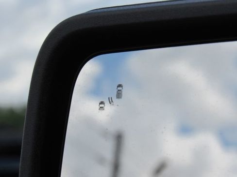 Used 2023 Ford F150 XLT image 33