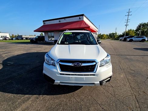 Used 2018 Subaru Forester 2.5i w/ Alloy Wheel Package image 4