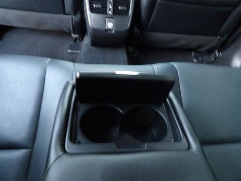 Used 2018 Honda Clarity Touring image 16