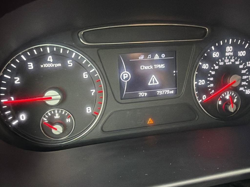 Used 2016 Kia Sorento AWD image 15