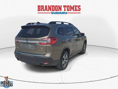 Used 2025 Subaru Ascent Premium AWD/4WD image 9