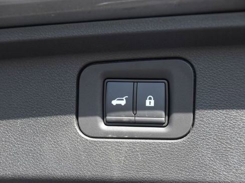 Used 2025 INFINITI QX80 Sensory AWD/4WD image 24