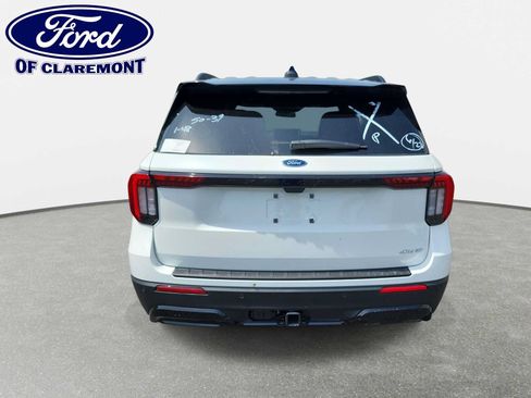 New 2026 Ford Explorer ST-Line AWD/4WD image 17