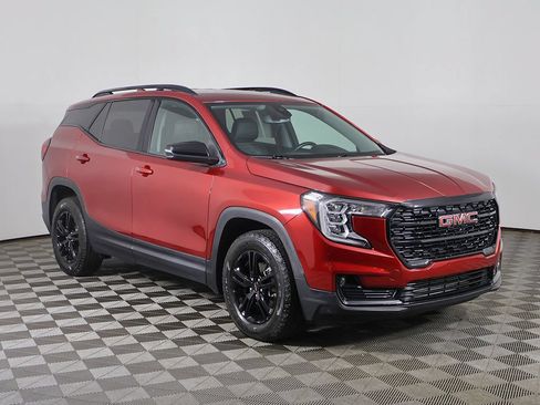 Used 2023 GMC Terrain AT4 AWD/4WD image 56