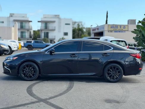 Used 2017 Lexus ES 350 FWD image 11
