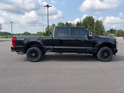 Used 2025 Ford F250 Lariat w/ Lariat Ultimate Package AWD/4WD image 4