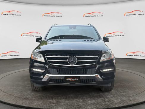 Used 2015 Mercedes-Benz ML 350 4MATIC w/ Premium 1 Package image 3