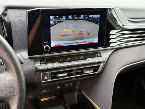 Used 2026 Toyota Camry LE FWD image 16