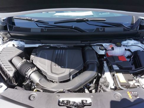 New 2025 Buick Enclave Preferred w/ Power Package image 7