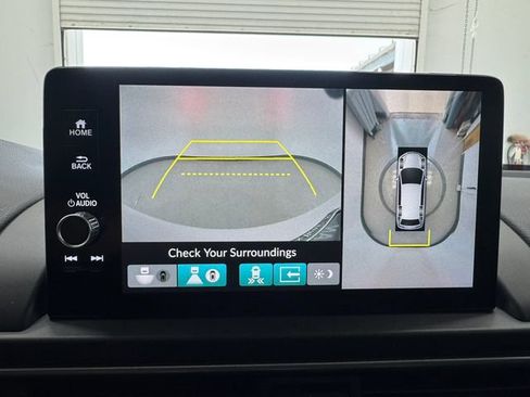 Used 2023 Honda Pilot Elite image 27