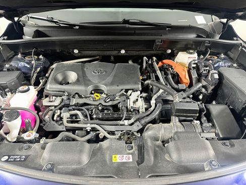 Used 2021 Toyota Venza XLE w/ Softex Package AWD/4WD image 33