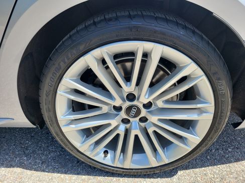 Used 2019 Audi A4 2.0T Premium Plus AWD/4WD image 33