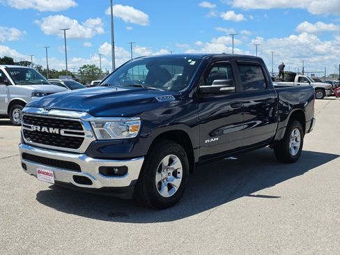 Used 2022 RAM 1500 Big Horn AWD/4WD image 11