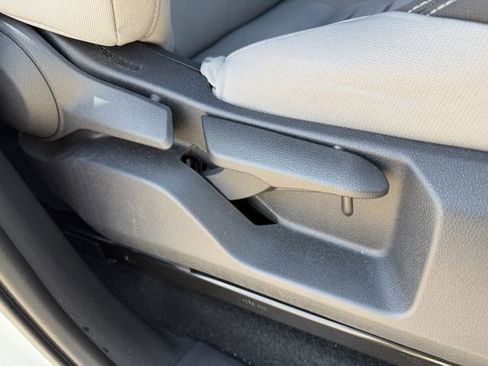 Used 2024 Toyota Tacoma TRD Sport image 29