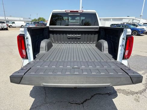 New 2026 GMC Sierra 1500 SLT w/ SLT Premium Plus Package AWD/4WD image 25