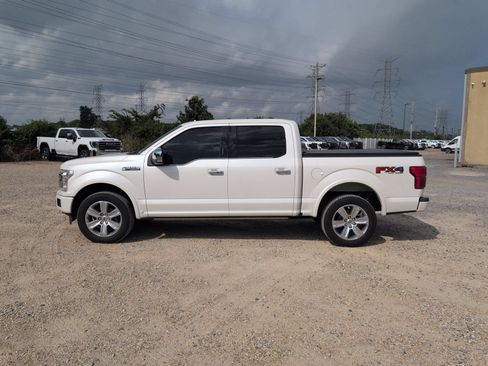 Used 2018 Ford F150 Platinum w/ Equipment Group 701A Luxury AWD/4WD image 2