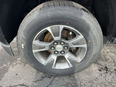 Used 2019 Chevrolet Colorado Z71 image 30