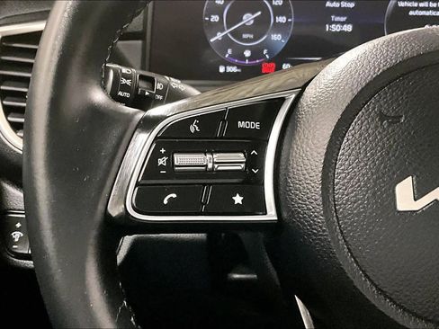 Used 2024 Kia Seltos EX image 22