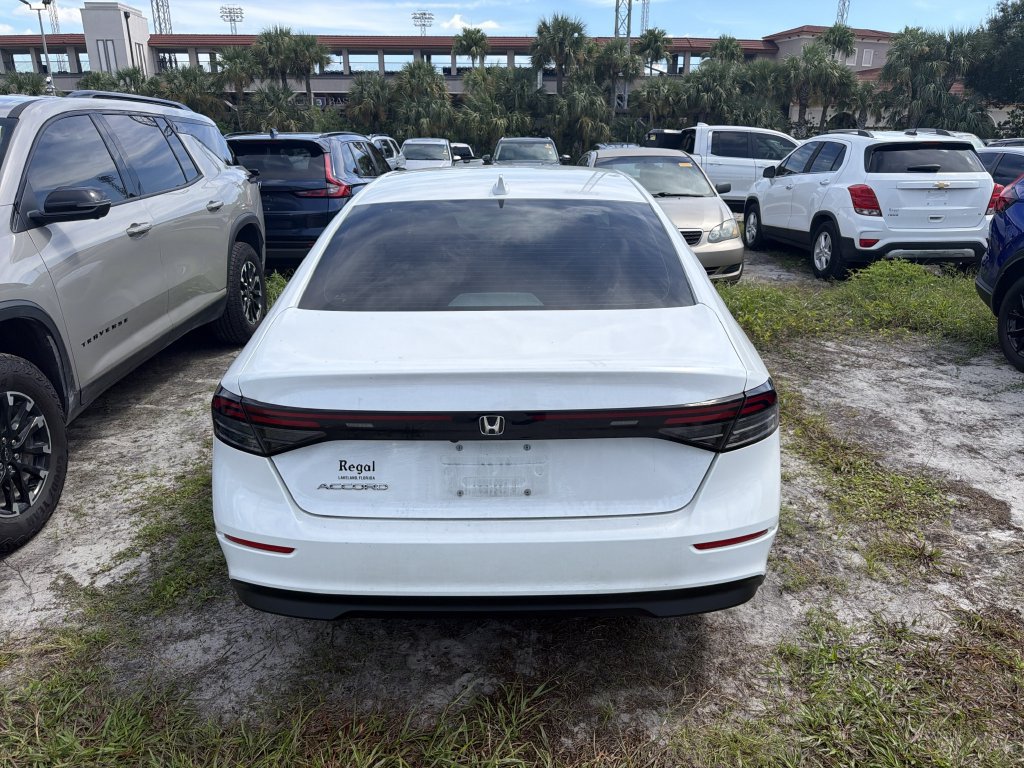 Used 2024 Honda Accord EX image 7