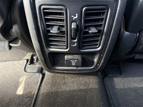 Used 2012 Dodge Durango Crew image 27