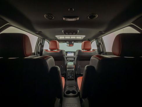 Used 2023 Dodge Durango SRT Hellcat image 12