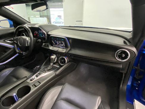 Used 2016 Chevrolet Camaro SS image 25