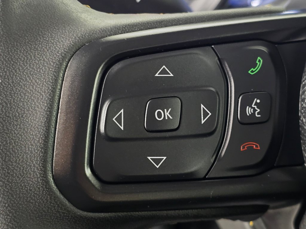 Used 2024 Jeep Wrangler Unlimited AWD/4WD image 42